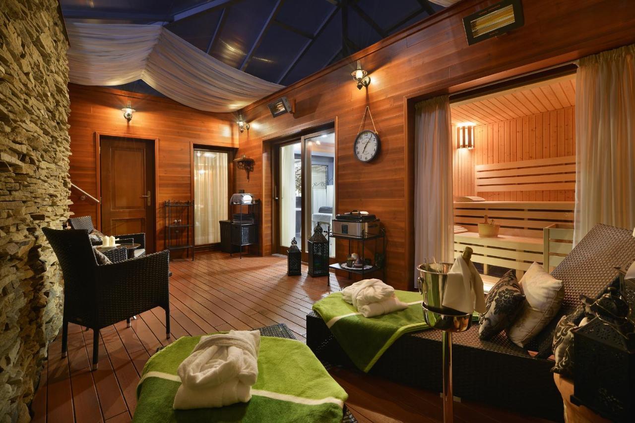 Hotel Morris Premium Collection Česká Lípa エクステリア 写真